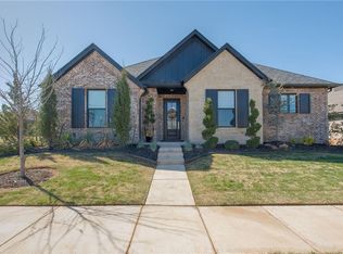 504 Mosswood Rd, Norman, OK 73069