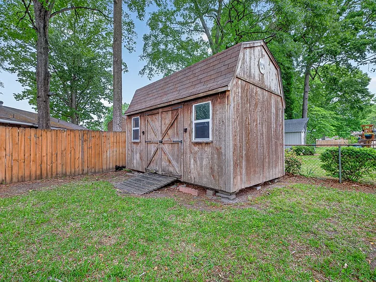 601 Rock Dr — Photo 22