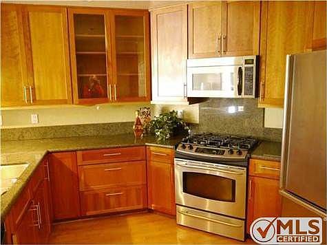 5th image of 3620 3rd Ave Unit 201