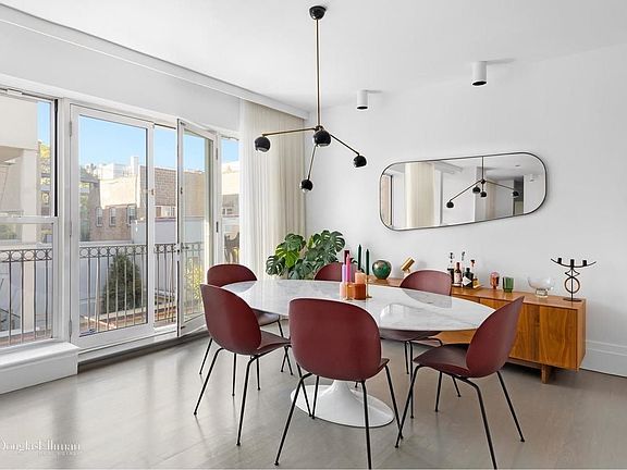 4th image of 25 Bergen St APT 2A