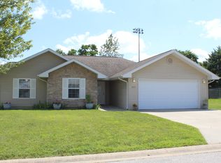 468 Micahs Xing, Reeds Spring, MO 65737