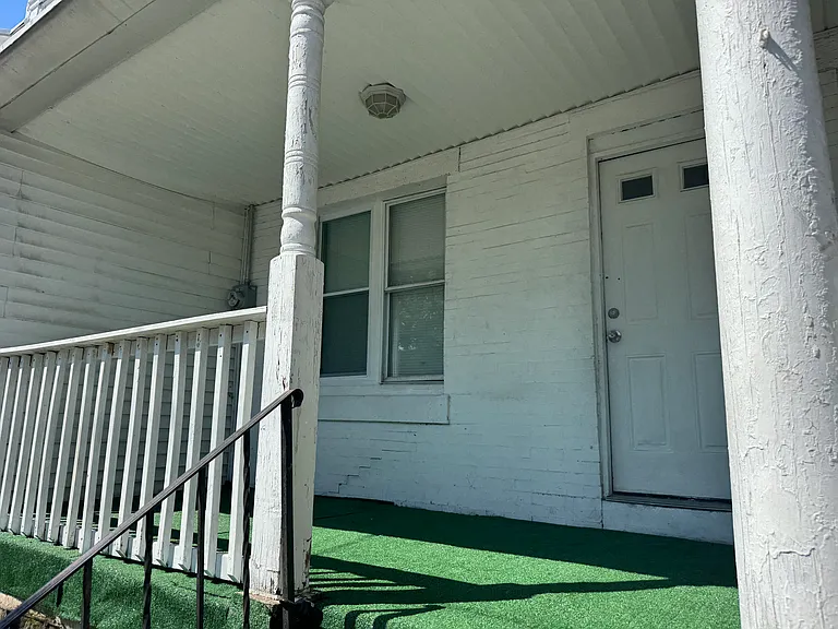 Belfield Ave — Photo 2