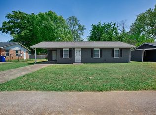 14019 Sandhurst Dr SW, Huntsville, AL 35803