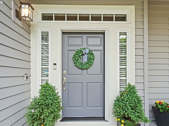 4th image of 9223 NW Finzer Ct