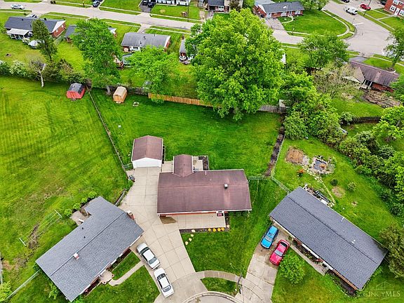 4th image of 604 Sioux Ct