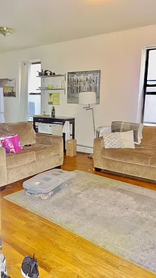 Rented by Grand & Co. | media 10