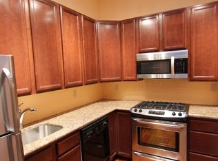 1018 Peniston St, New Orleans, LA 70115