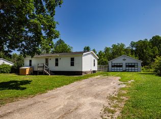 208 Day Rd, Brewer, ME 04412