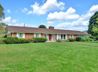4515 Little Sycamore Rd, Tazewell, TN 37879