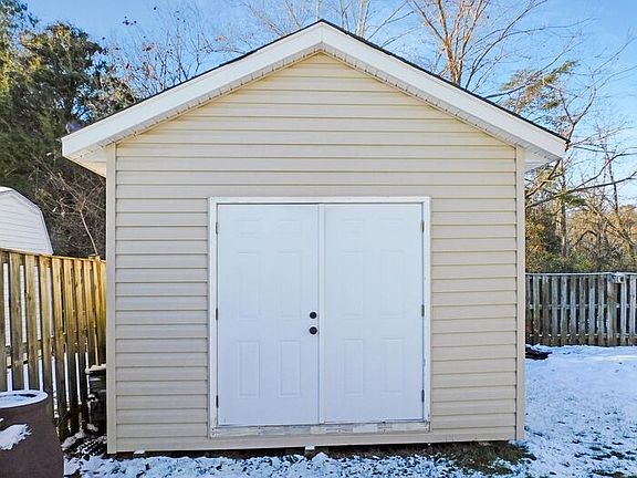 5th image of 45423 Heather St