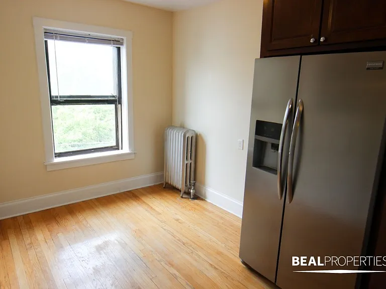 2112 W Ainslie St #N3 — Photo 6
