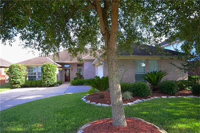 1st image of 4026 Crystal Lake Cir N