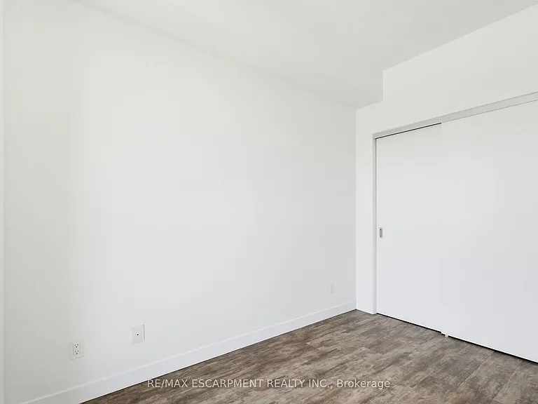 2081 Fairview St #1507 — Photo 23