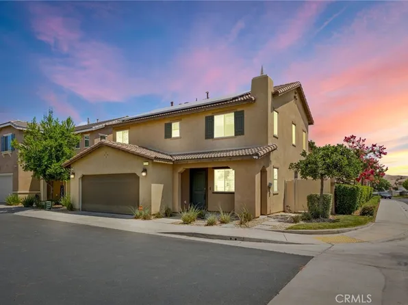 1422 Dianthus Way, Beaumont, CA 92223