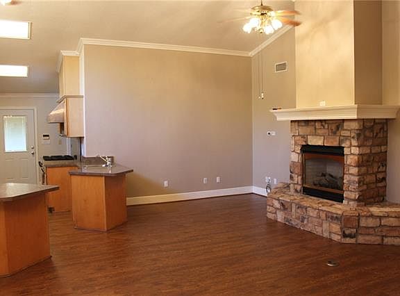 5th image of 2514 Murphy Dr