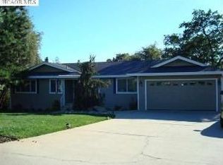 11572 Linnet Ct, Penn Valley, CA 95946