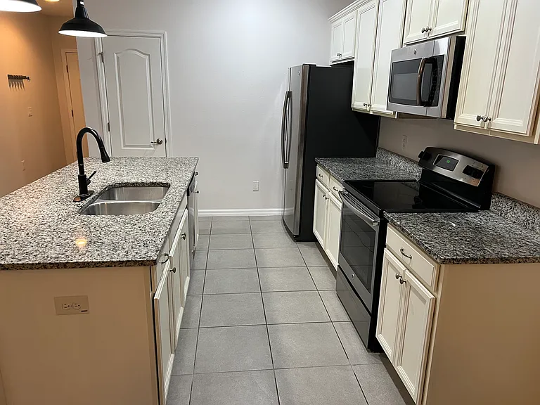 600 Northern Way #1005 — Photo 13