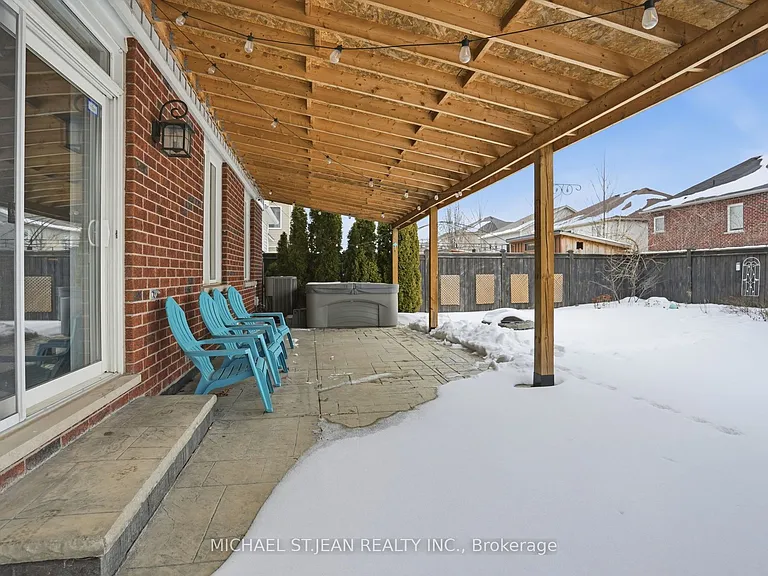 63 Fowler Dr — Photo 46