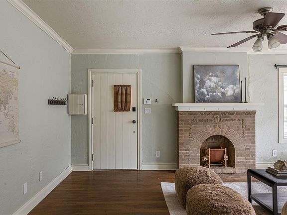 4th image of 1925 NW 38th St
