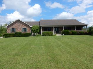 7650 Twin Oaks Dr, Middletown, OH 45042