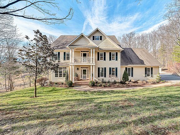 2nd image of 5464 Ridgelea Estates Dr