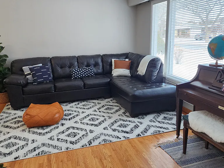 46 Arrowwood Dr S #1 — Photo 2