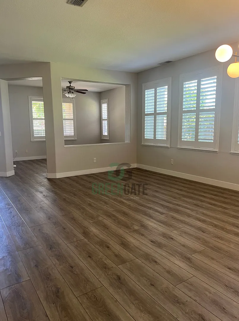 North Modesto 5 Bedroom Home Ready to Be Called Home! — Photo 4
