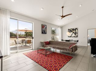 365 S Compadre Rd, Palm Springs, CA 92262