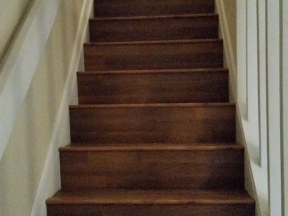 stairs to the second level