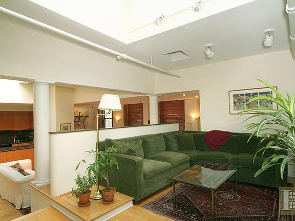 3rd image of 62 Greene St APT 5
