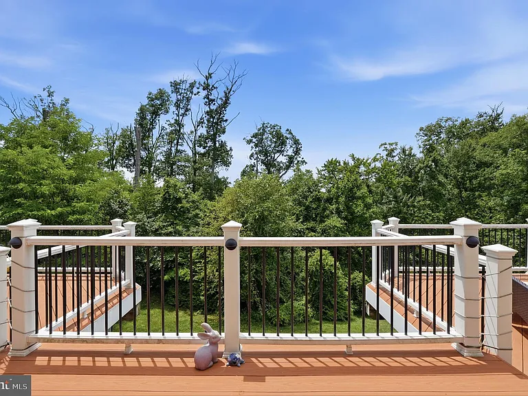6526 Wayside Pl — Photo 18