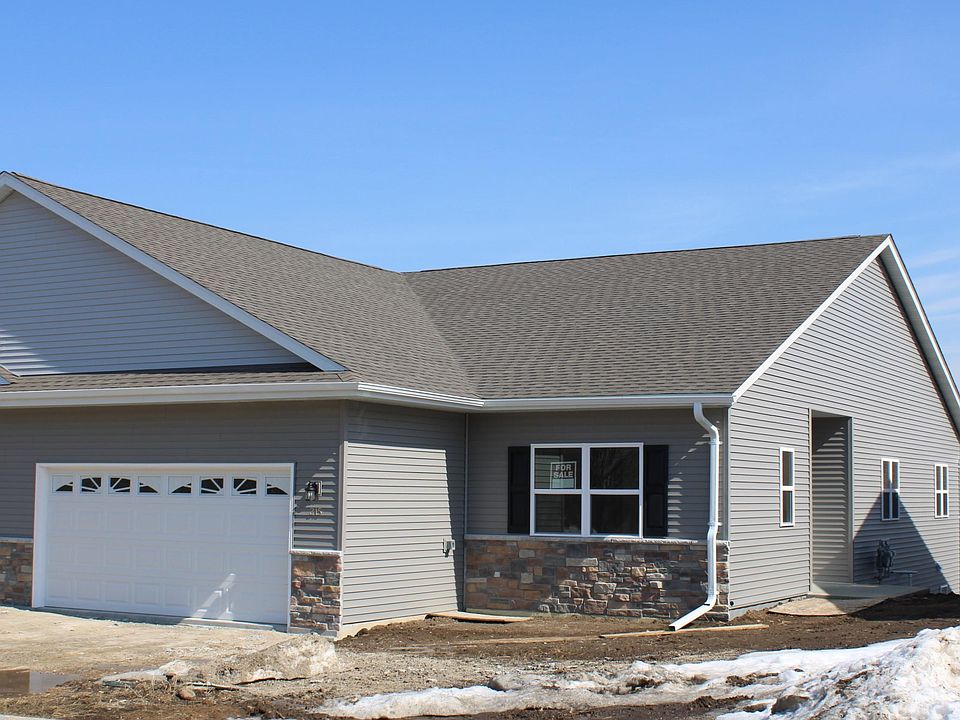 1st image of 215 Four Seasons Ln #16