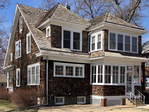 3rd image of 451 S 8th St