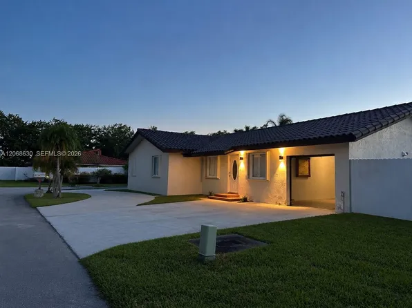 11122 SW 143rd Ct, Miami, FL 33186