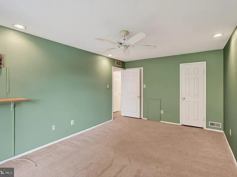 3302 Ramsbury Ct #B — Photo 13