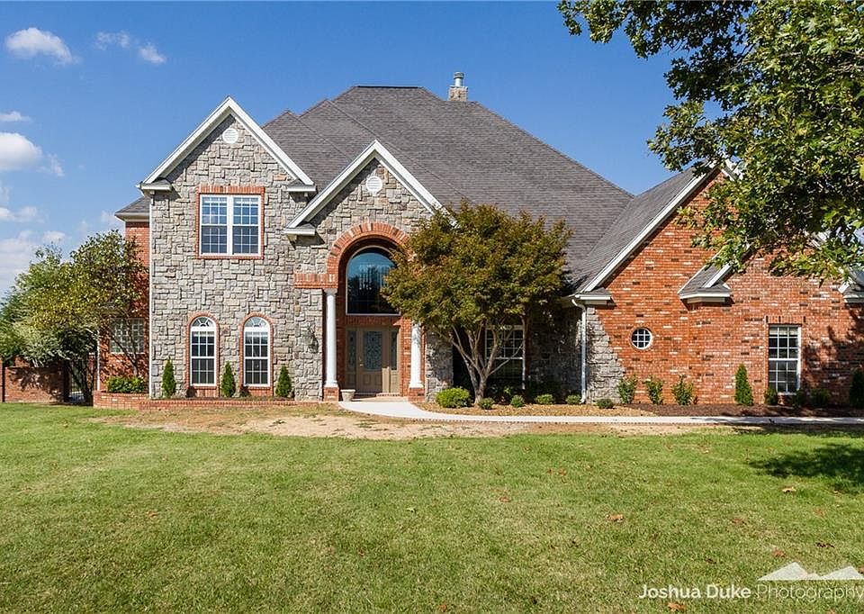 1st image of 4166 E Ashley Ln #1011