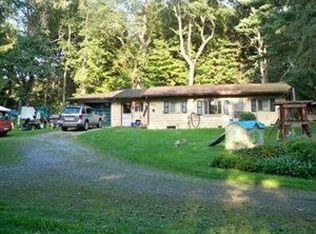 2927 McNeal Rd, Allison Park, PA 15101