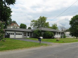 605 Stiefel Ave, Ellwood City, PA 16117