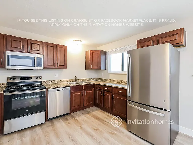 15984 E Bates Pl — Photo 8