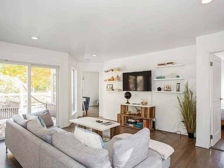 17 Bon Pinck Way — Photo 6