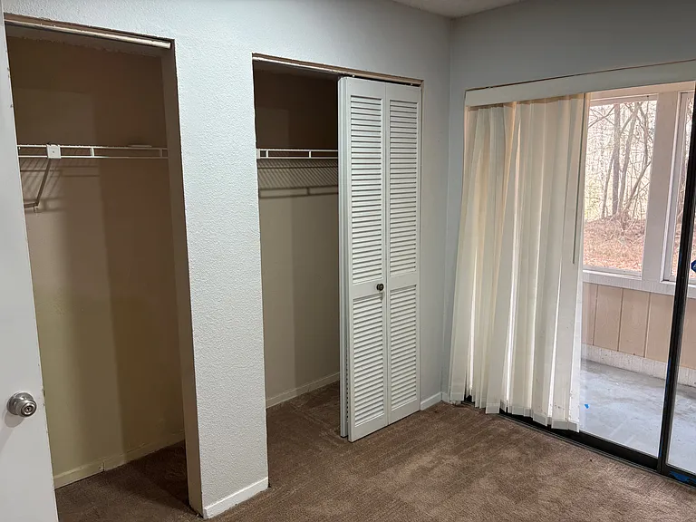 221 Seasons Pkwy #221 — Photo 18