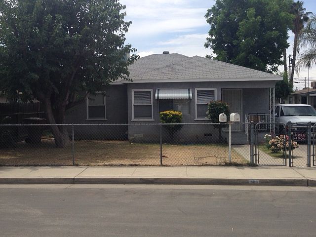 2nd image of 503 33rd St