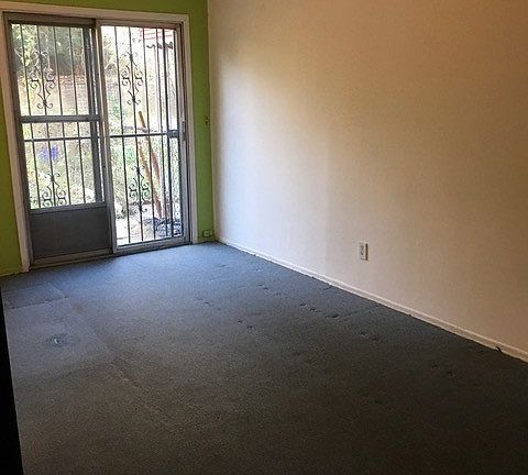 4th image of 7433 45th Ave