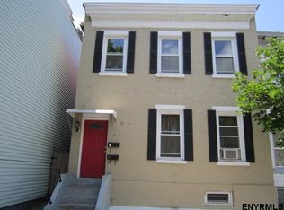 65 Hill St, Troy, NY 12180