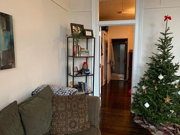 4th image of 229 Hubbard St #92A