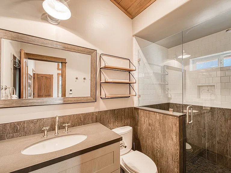 8204 Meeks Bay Ave — Photo 19