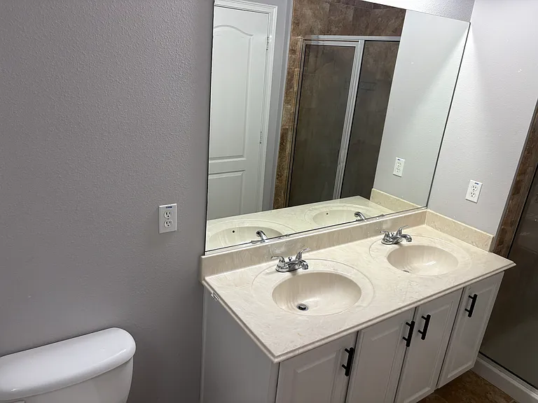 12979 Calderdale Ave — Photo 43