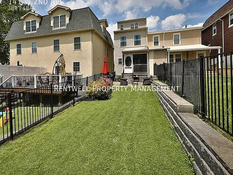 141 W 2nd Ave — Photo 8