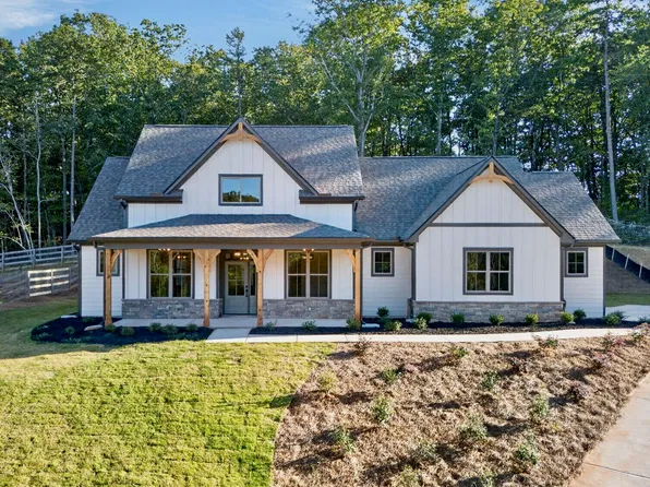 141 Hannahs Ct, Dawsonville, GA 30534