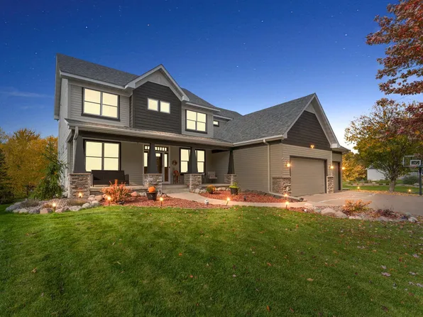 1505 Osprey Ct, Lino Lakes, MN 55038